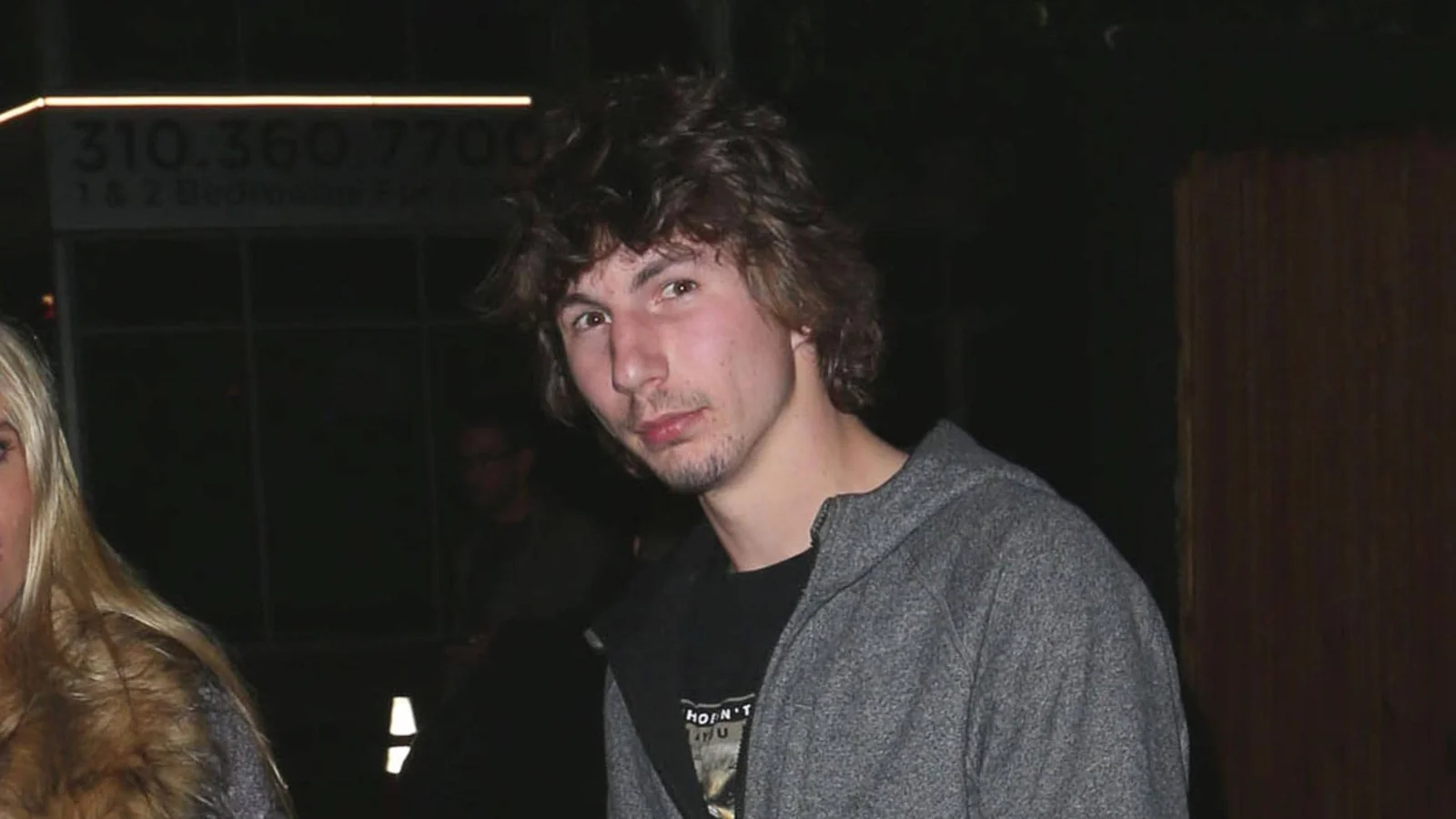 parker schnabel freundin